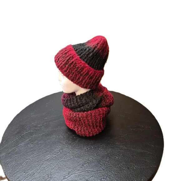 Handmade Alpaca Wool Hat & Snood Set – Red Burgundy Black Soft Chunky Warm Ombre - Picture 4 of 7